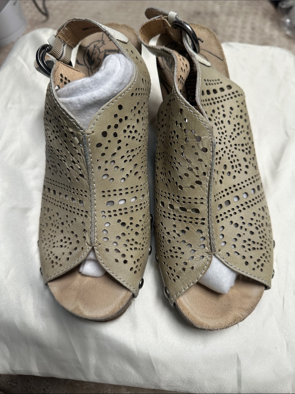 PIKOLINOS Perforated Open-Toe Slingback Sandals in Beige